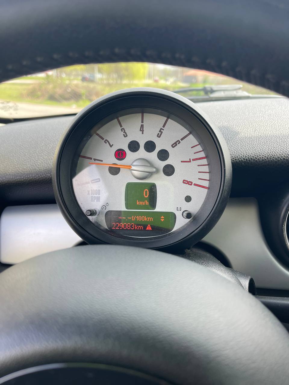Mini One 2013 1.6 бензин 5