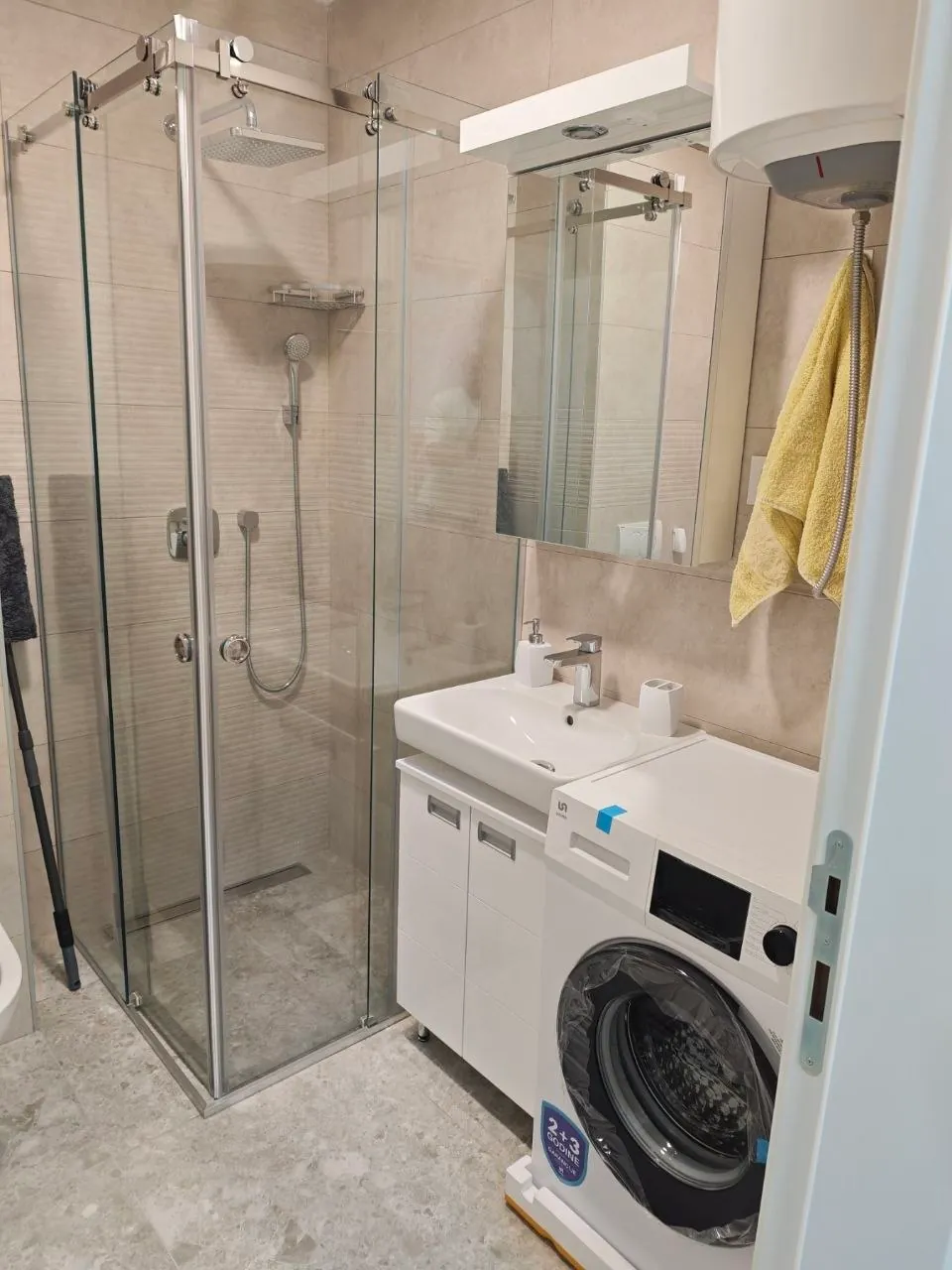 Трёхкомнатная квартира 62 м² в новостройке на Звездаре 8