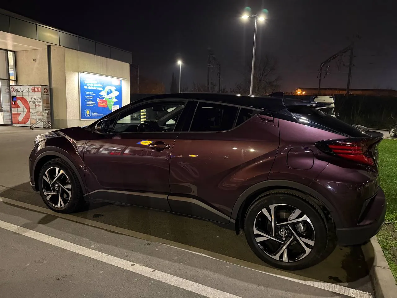 Toyota C-HR 2.0 Hybrid 2022 с зимним комплектом Белград 4