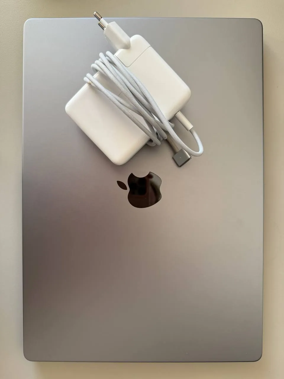 MacBook Pro 16 M1 Pro 32 ГБ Space Gray Новый Белград 2