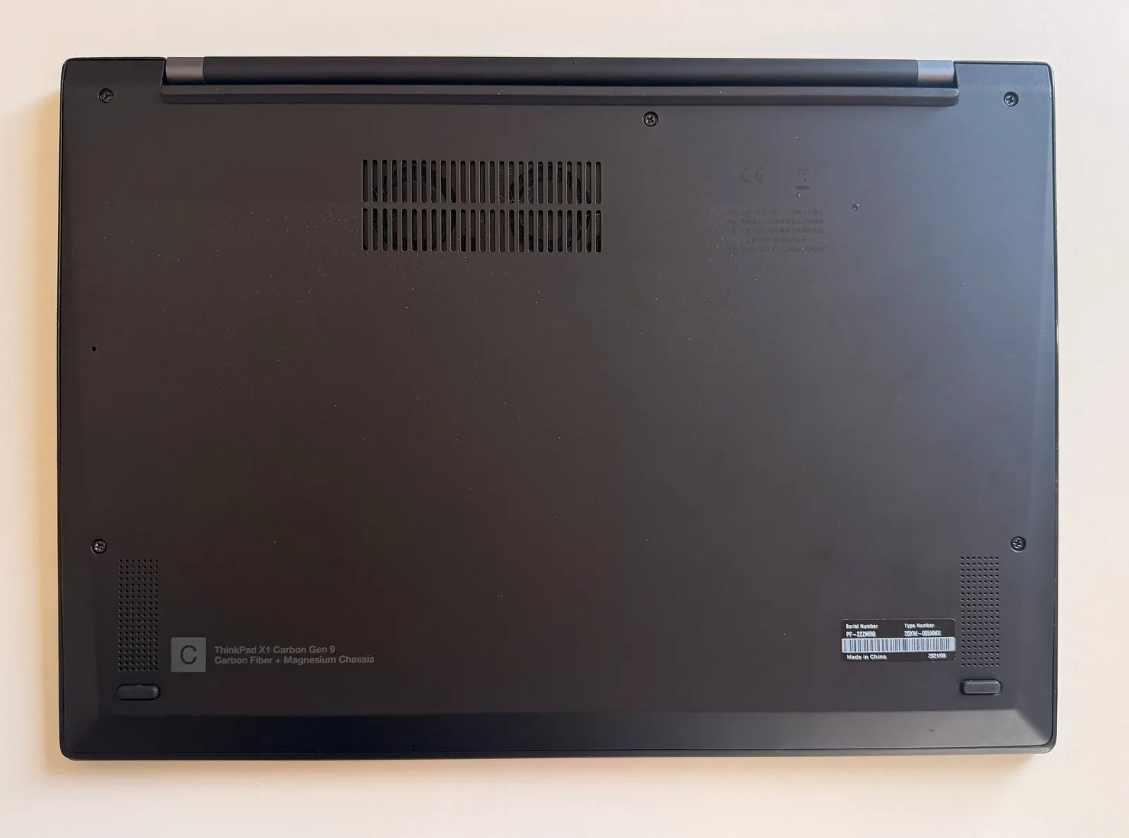 Ноутбук ThinkPad X1 Carbon Gen 9 i7 16 ГБ Белград 4