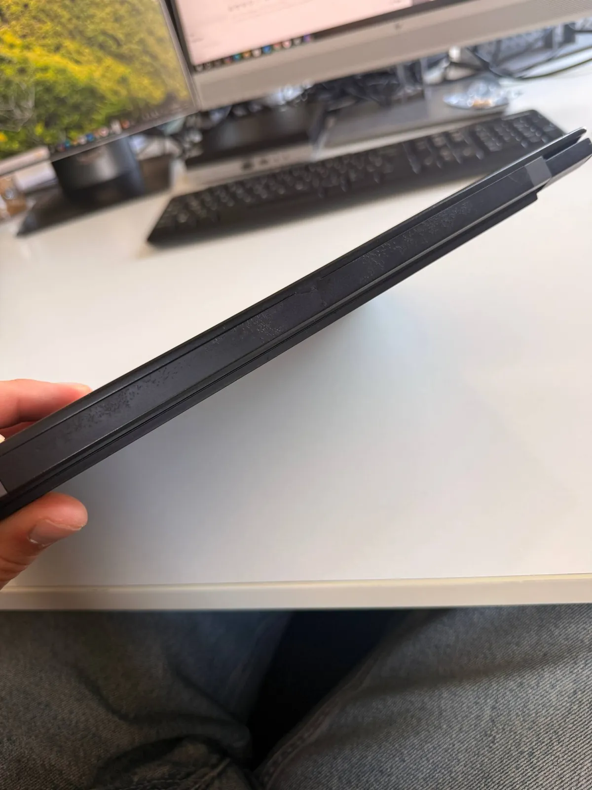 Ноутбук ThinkPad X1 Carbon Gen 9 i7 16 ГБ Белград 5
