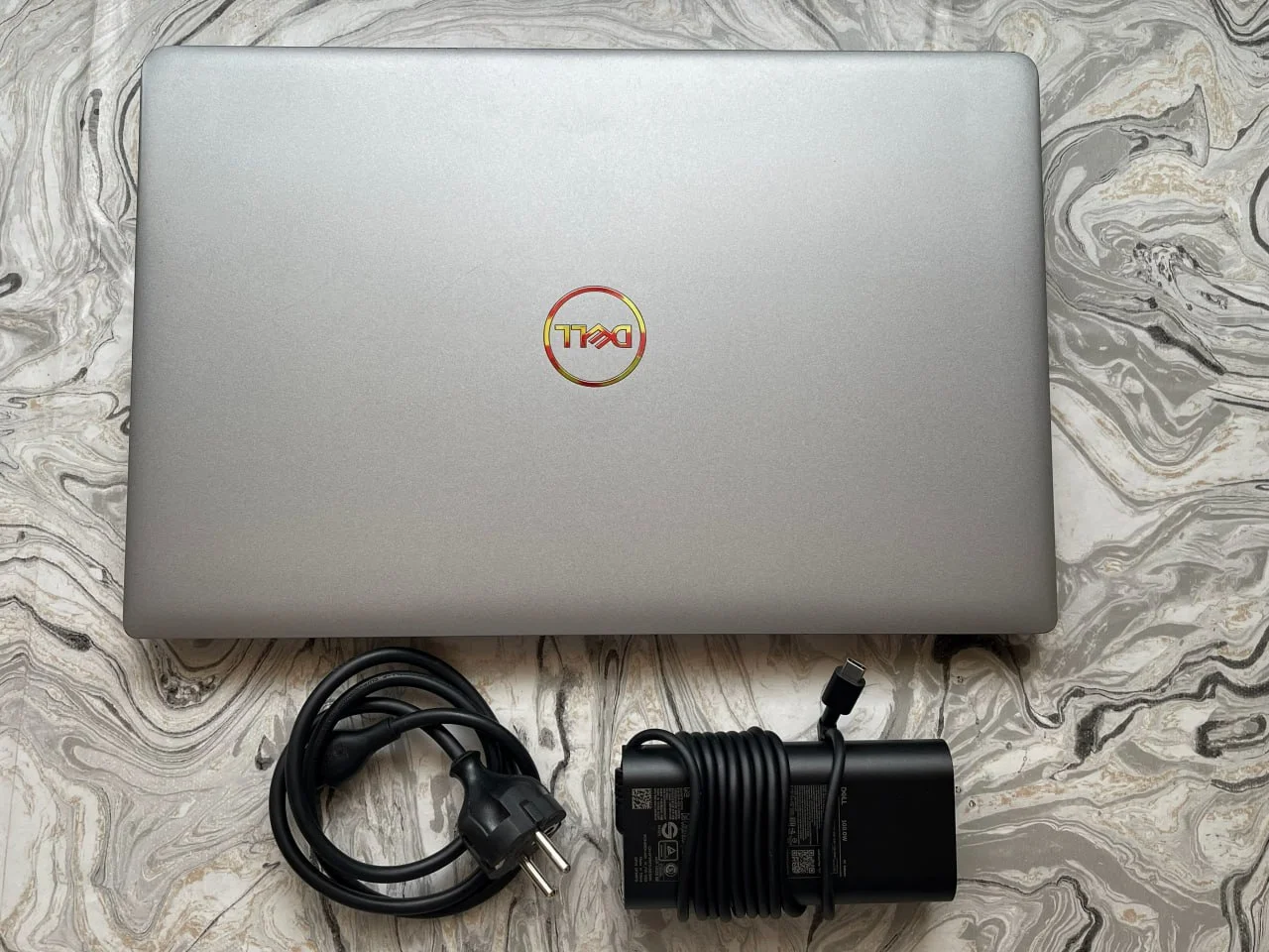 Ноутбуки Dell Precision 3580 и Lenovo V15 6