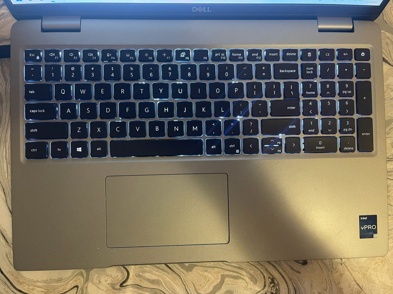 Ноутбуки Dell Precision 3580 и Lenovo V15 2