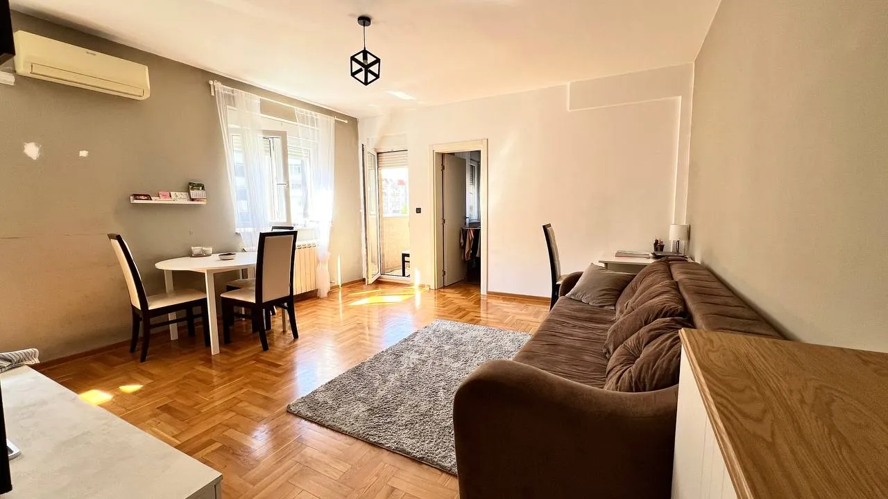 Квартира 42 м² с парковкой Медакович Белград 1