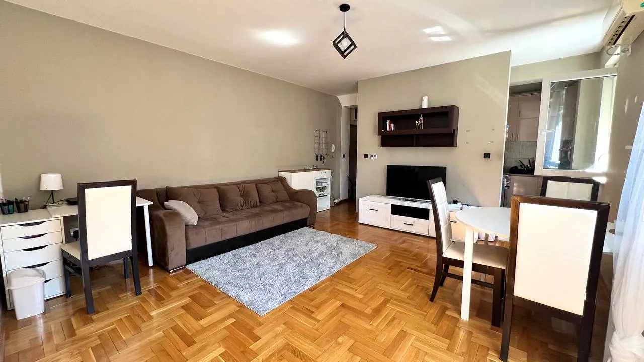 Квартира 42 м² с парковкой Медакович Белград 3