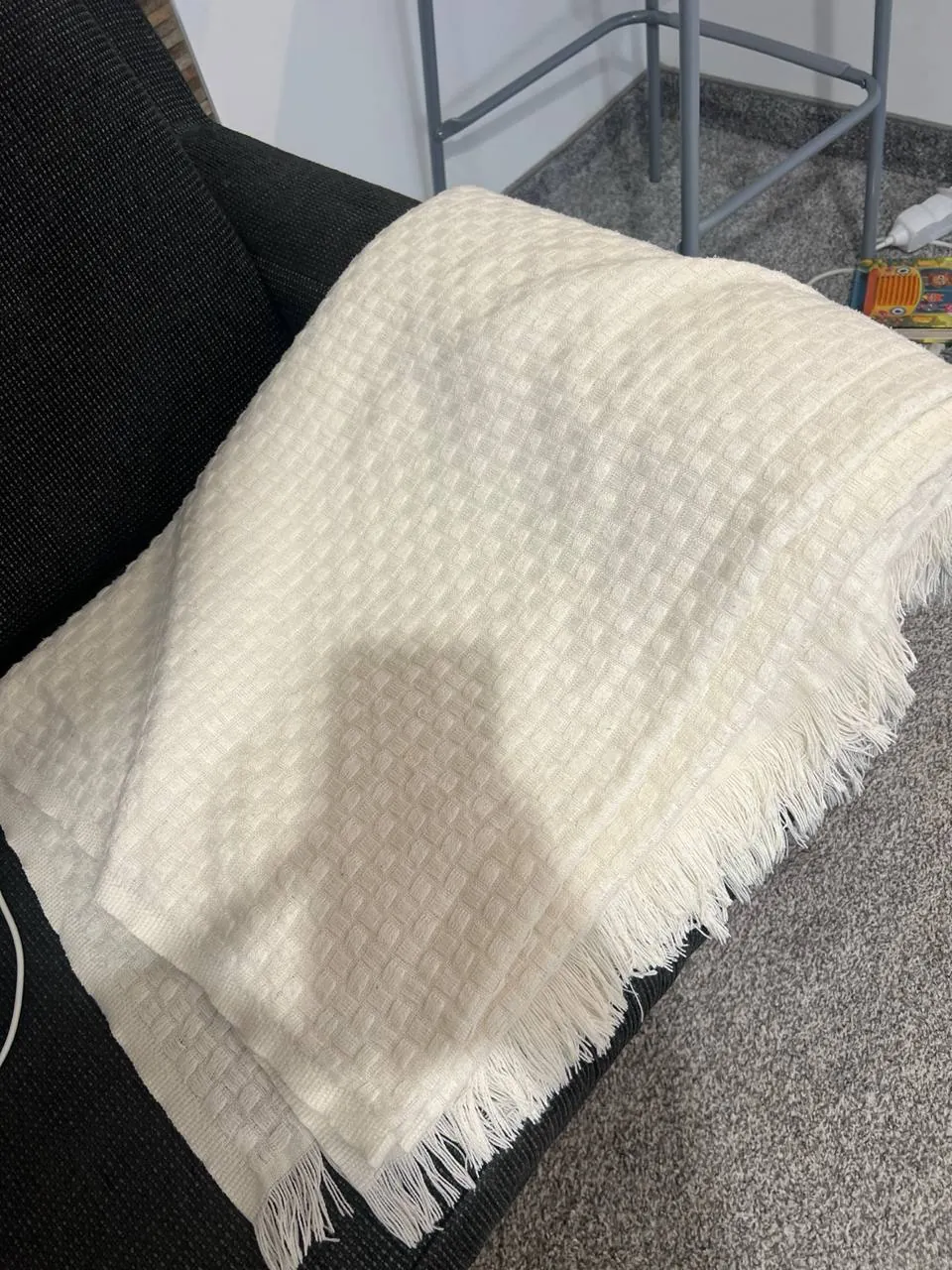 Плед бежевый IKEA Земун 1