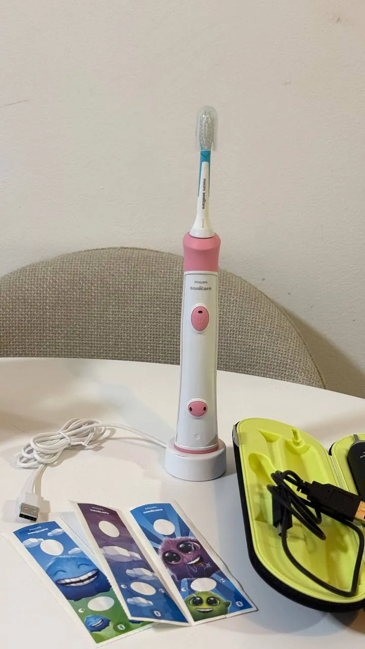 Детская электрическая зубная щётка Philips Sonicare, Нови-Сад 1