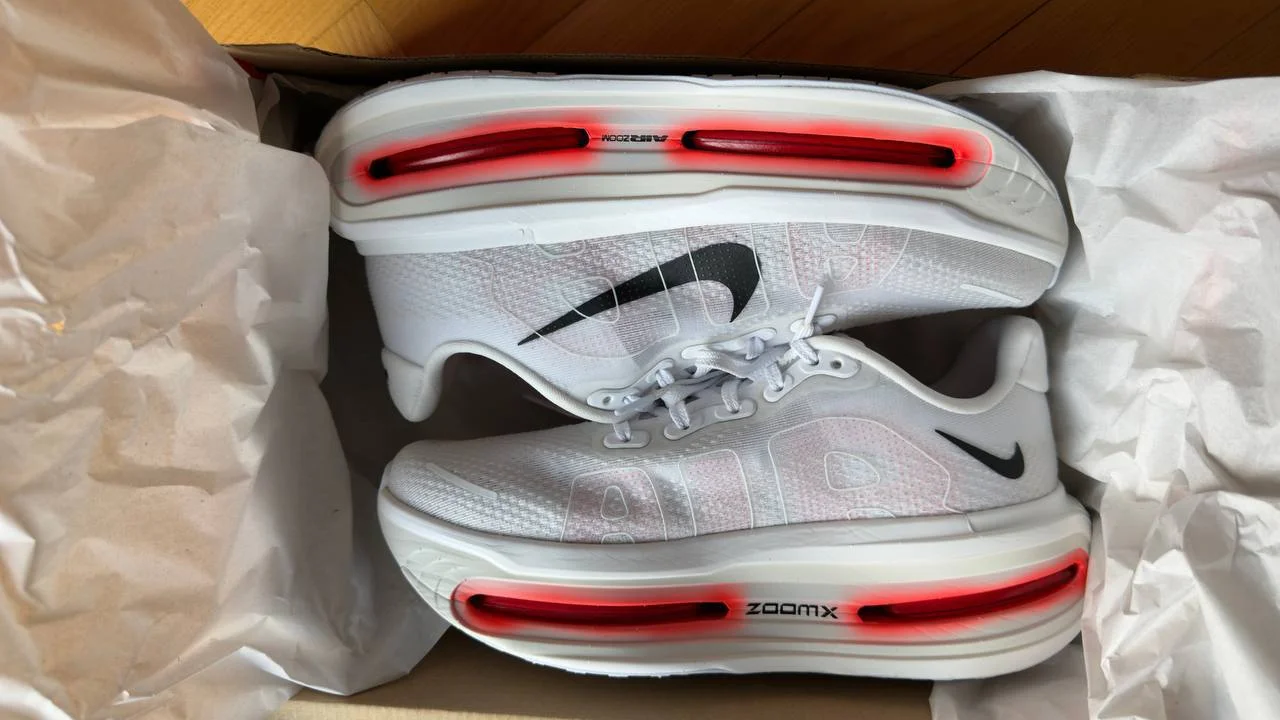 Кроссовки Nike Vomero Premium 42 4