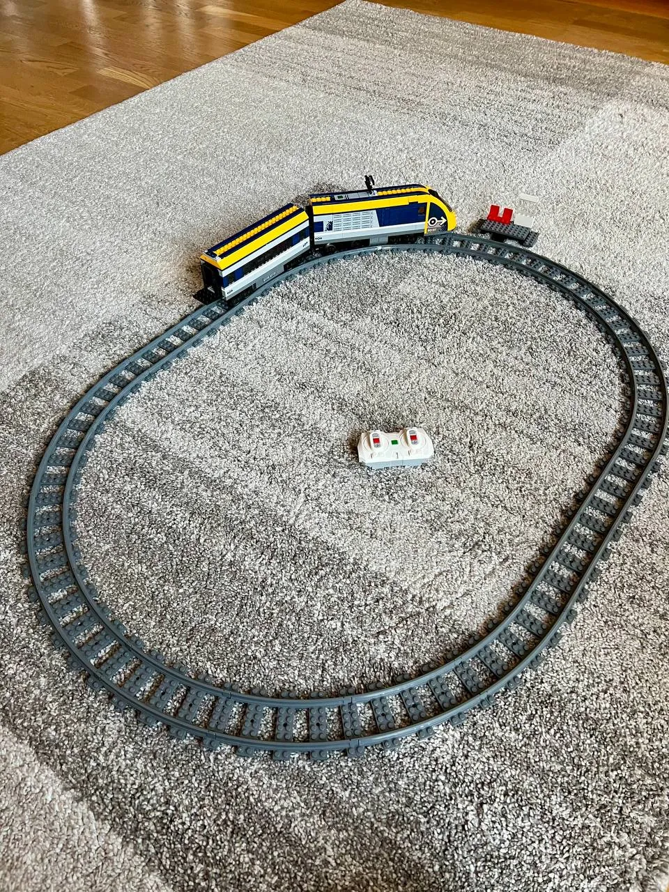 LEGO City Пассажирский поезд 60197 1