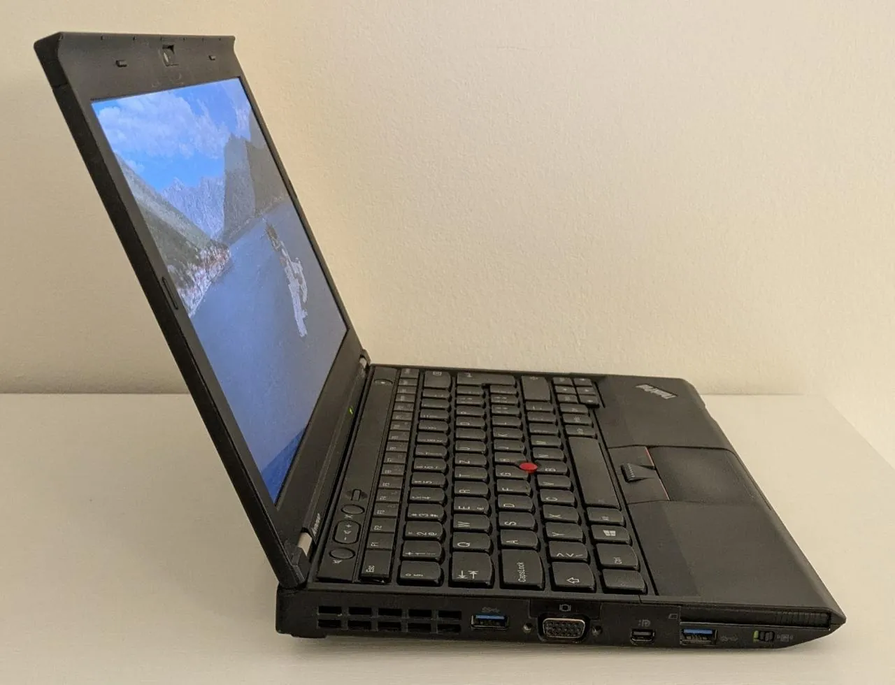 Ноутбук Lenovo ThinkPad X230 Core i5 12 ГБ 2