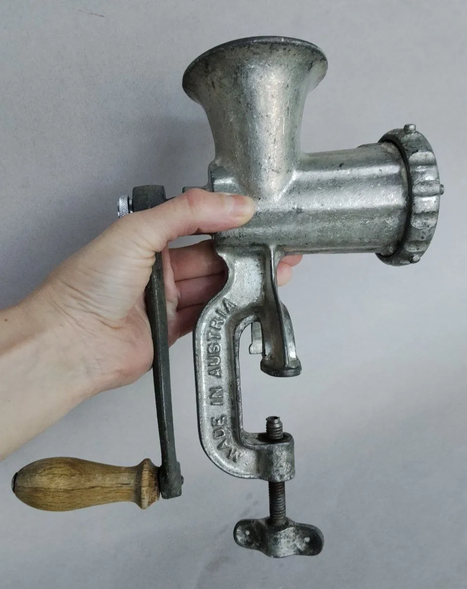 Антикварная мясорубка Standard-Werk No.5 Австрия 1930-е 2