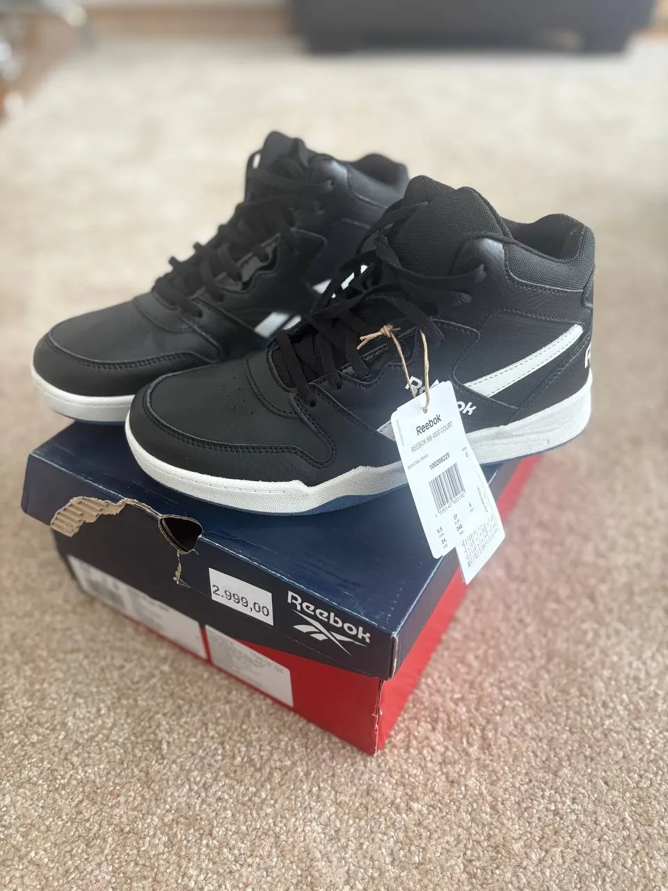 Новые кроссовки Reebok размер 37 для ребёнка Нови-Сад 1