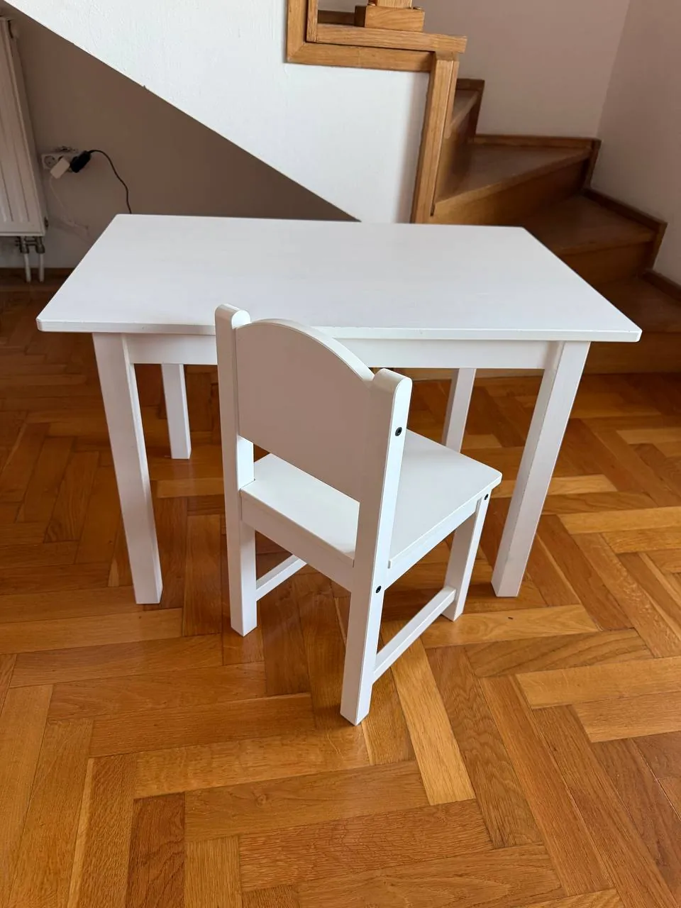 Детский стол и стул IKEA Sundvik 1
