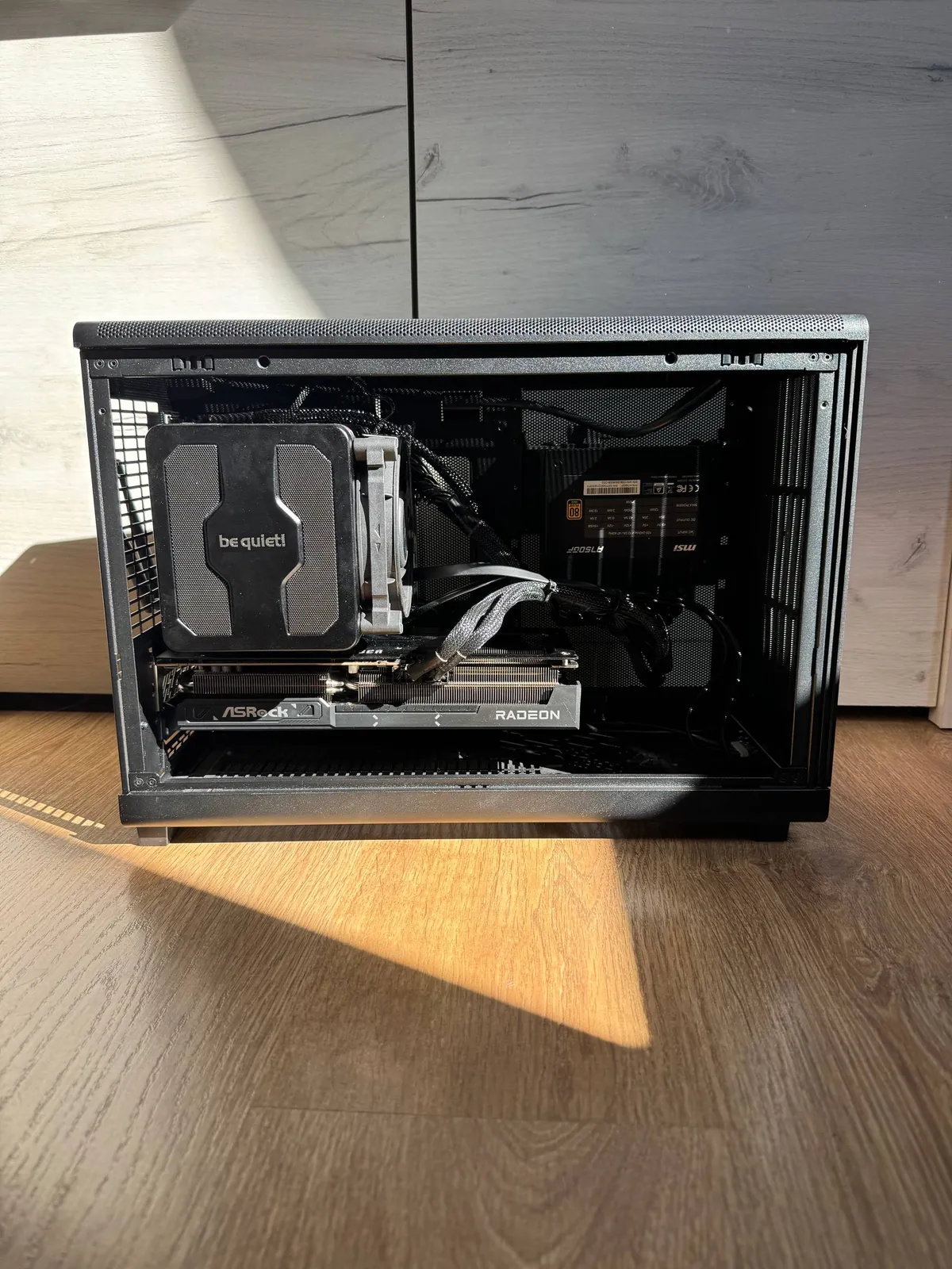 Мини-ITX сборка Ryzen 7 7800X3D RX 9070 16 ГБ Белград 4