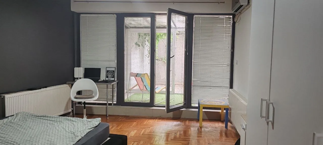 Студия 55 м² с лоджией в Старой Карабурме 10