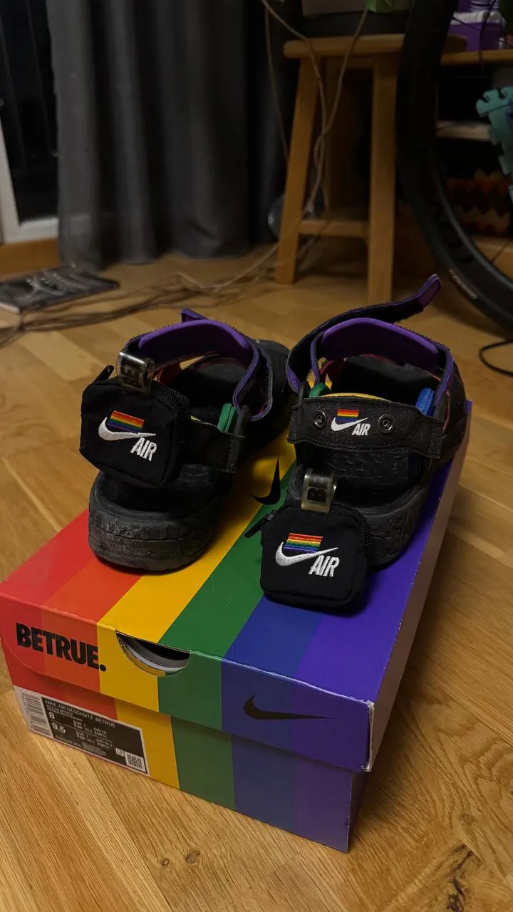 Сандалии Nike Air Deschutz Be True размер 41 2