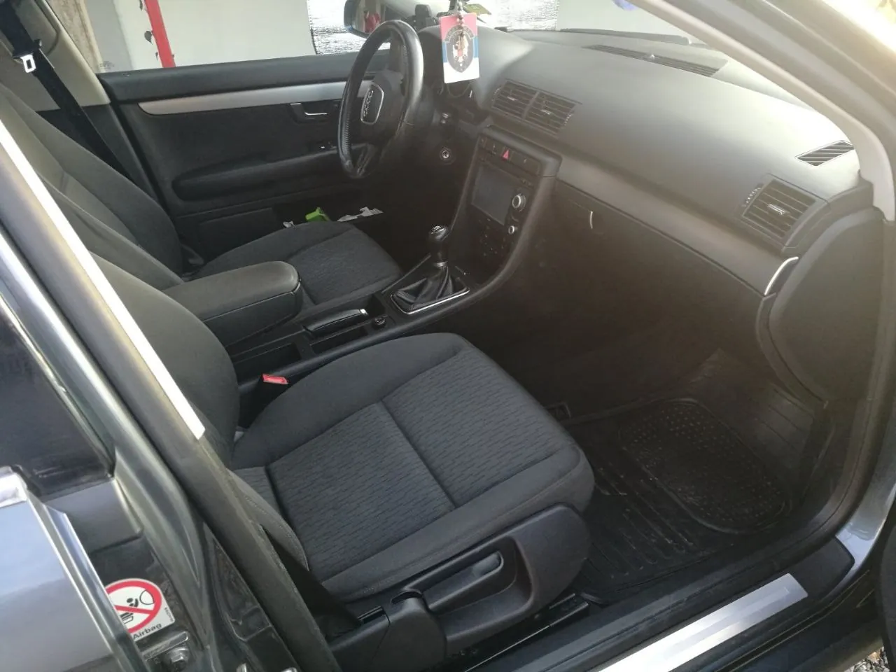 Audi A4 B7 1.9 TDI 2006 298 000 км Белград 2