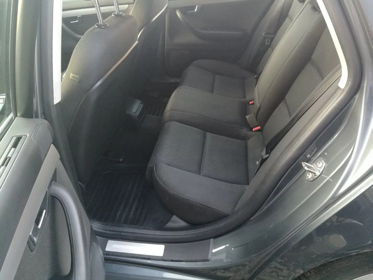 Audi A4 B7 1.9 TDI 2006 298 000 км Белград 4