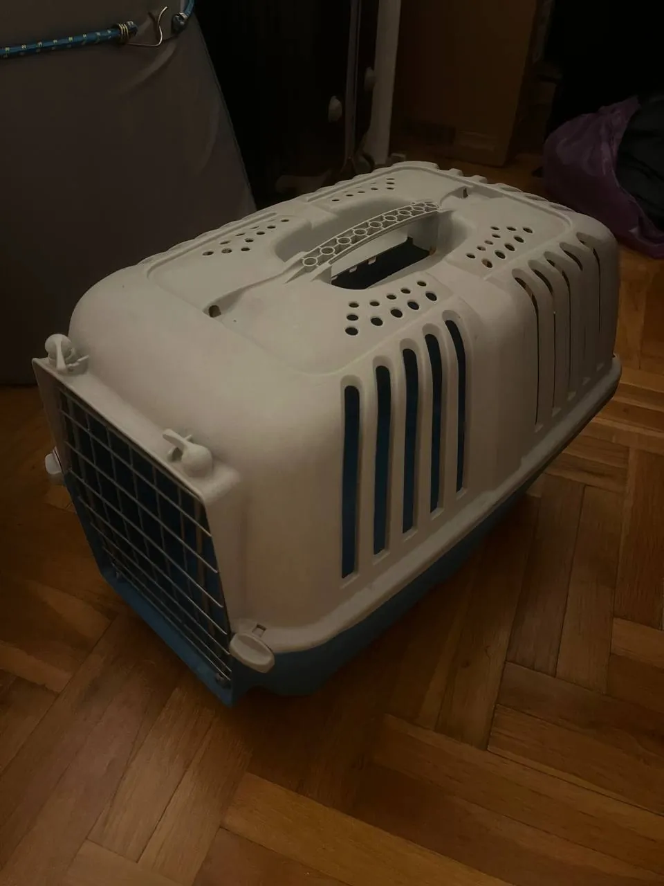 Жёсткая переноска для животных 48x30x30 2