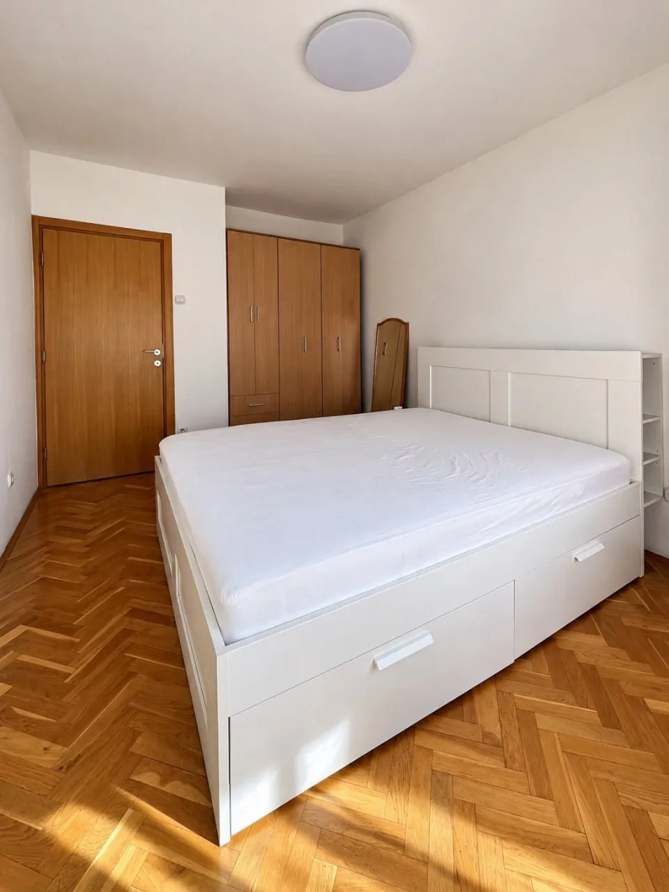 Трёхкомнатная квартира 64 м² Ташмайдан парк 8