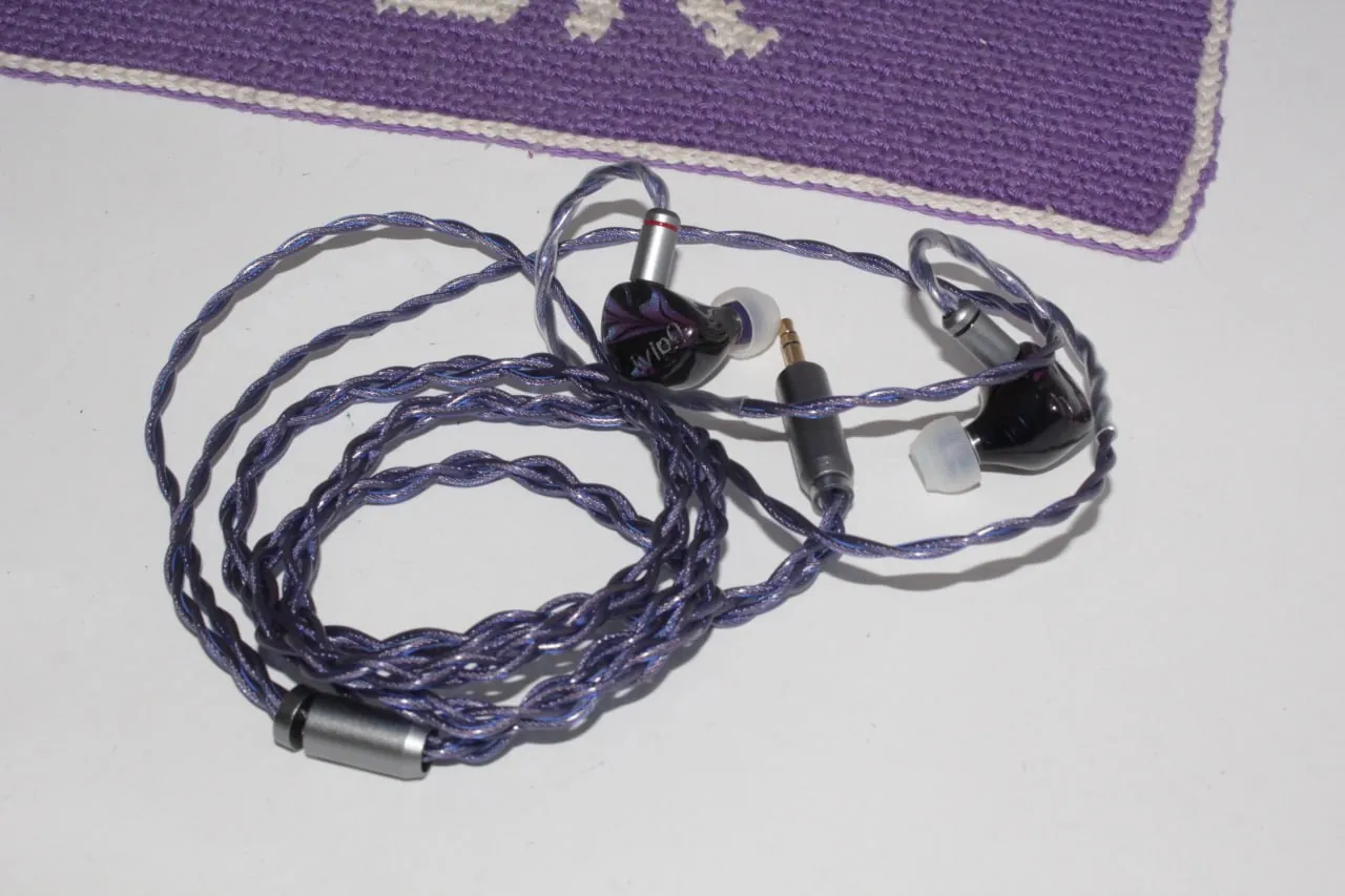 Лот внутриканальных наушников IEM TRN Shure Dunu 2