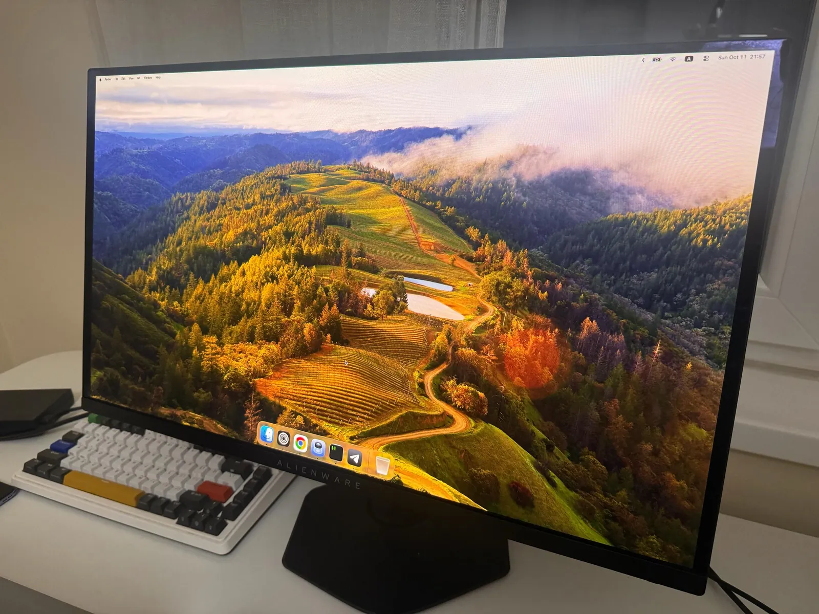 Монитор Dell Alienware AW2725DF OLED 2K Нови-Сад 2