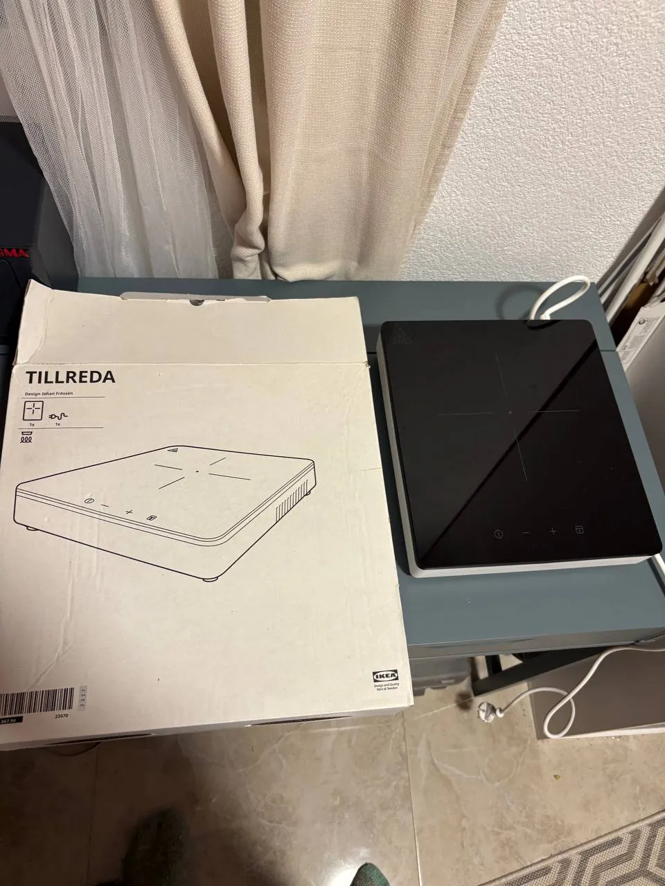 Индукционная плита IKEA TILLREDA и электрочайник Gartner 1