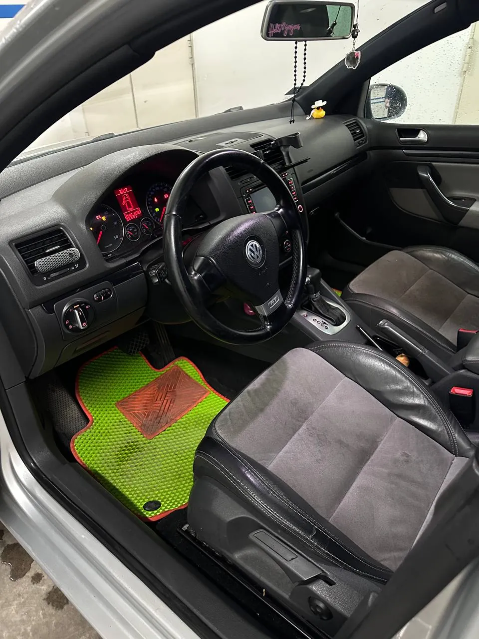 Volkswagen Golf 5 GT 2.0 TDI 2008 6