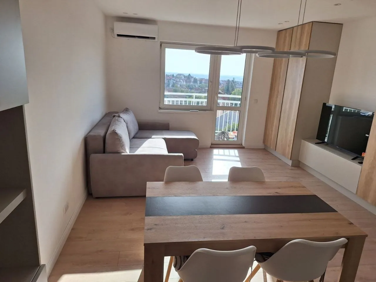 Студия 38 м² в Фильмски Граде, Чукарица 4
