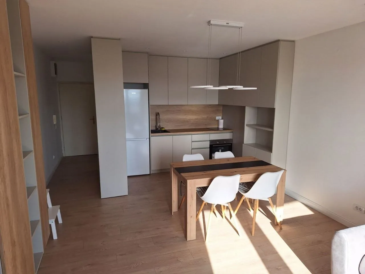 Студия 38 м² в Фильмски Граде, Чукарица 1