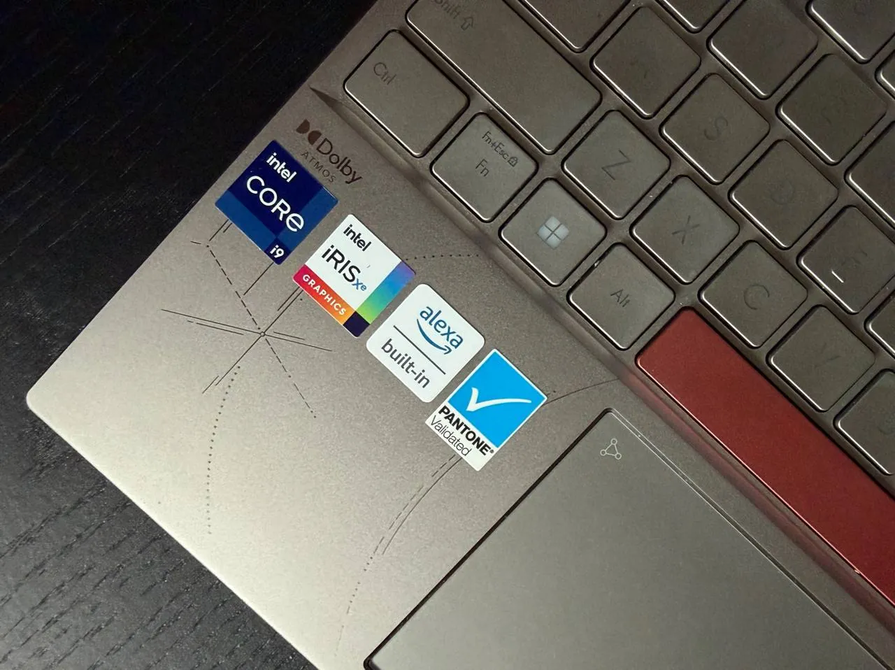 Ноутбук Asus Zenbook Space Edition Белград 3