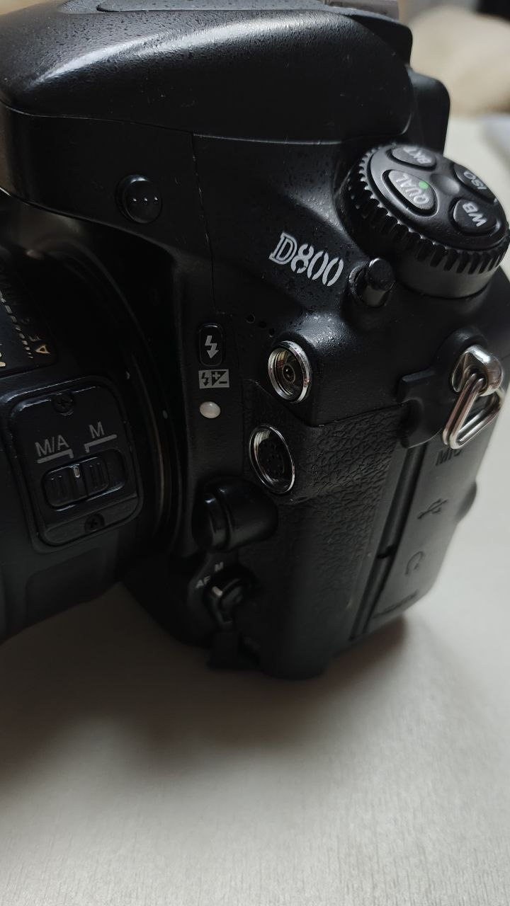 Фотоаппарат Nikon D800 и объектив 50mm 2