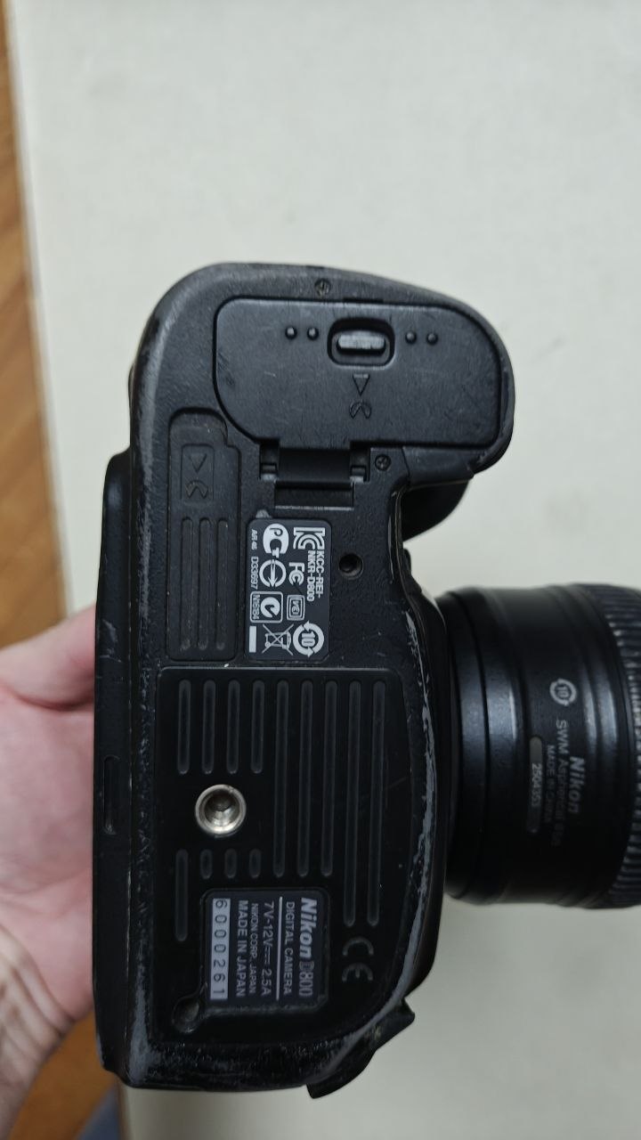 Фотоаппарат Nikon D800 и объектив 50mm 3