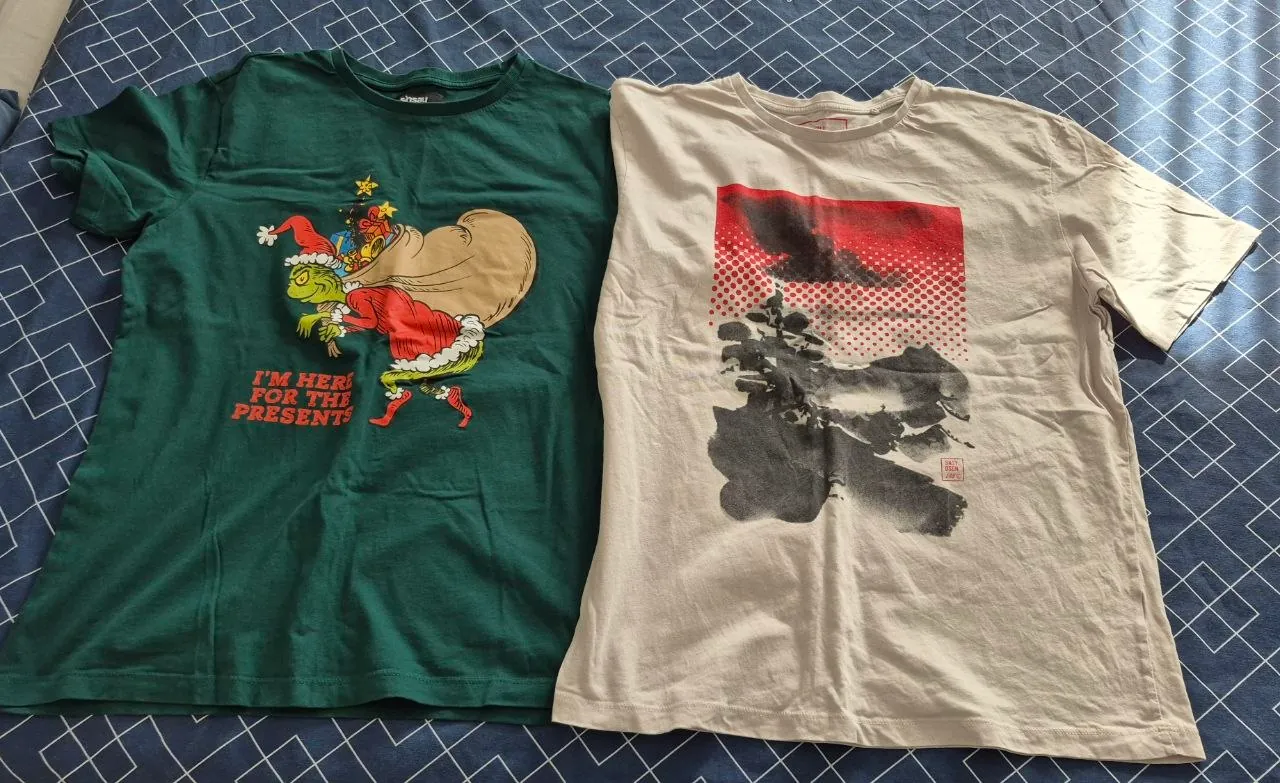 Мужские футболки Sinsay и джоггеры Pull&Bear 1