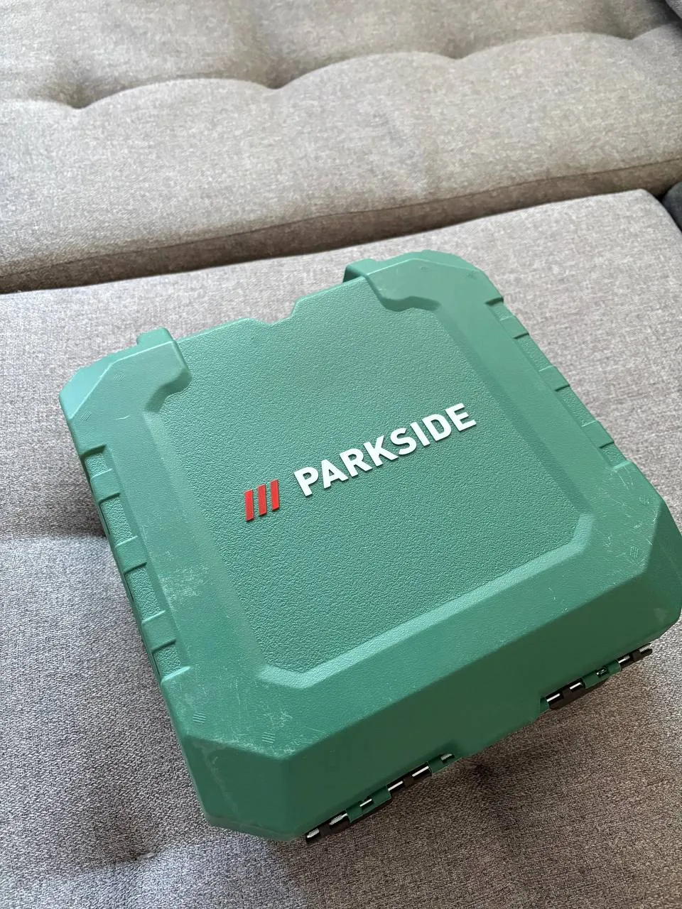 Шуруповёрт Parkside A1 полный комплект 3