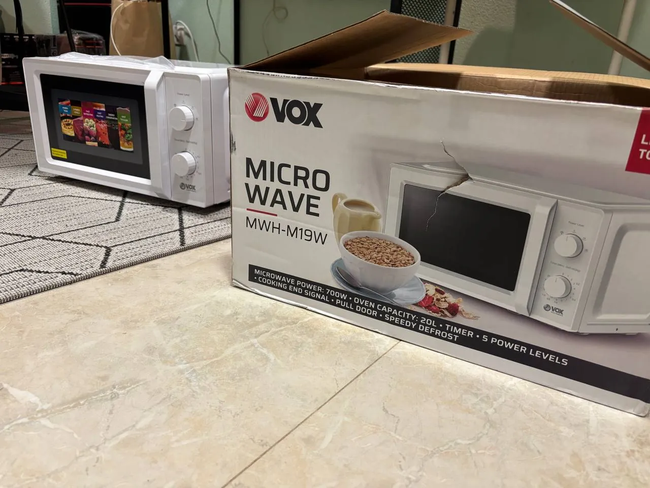 Микроволновая печь VOX MWH-M19W 700 Вт Кумодраж 2