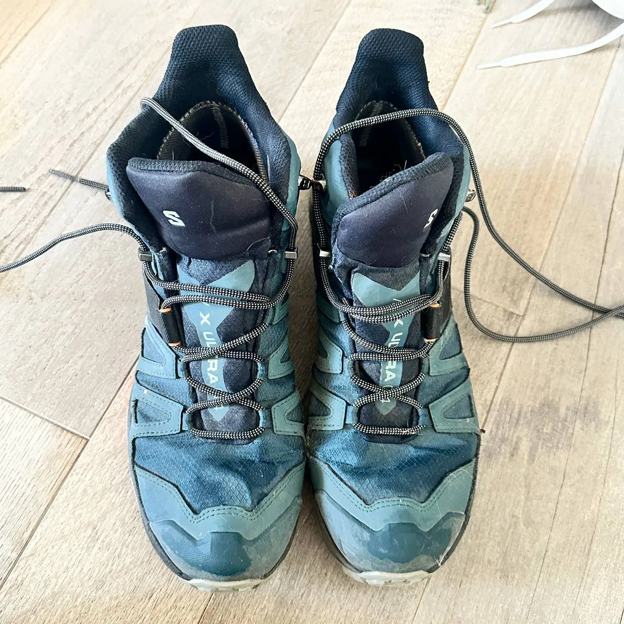 Мужская обувь Nike и горные ботинки 4