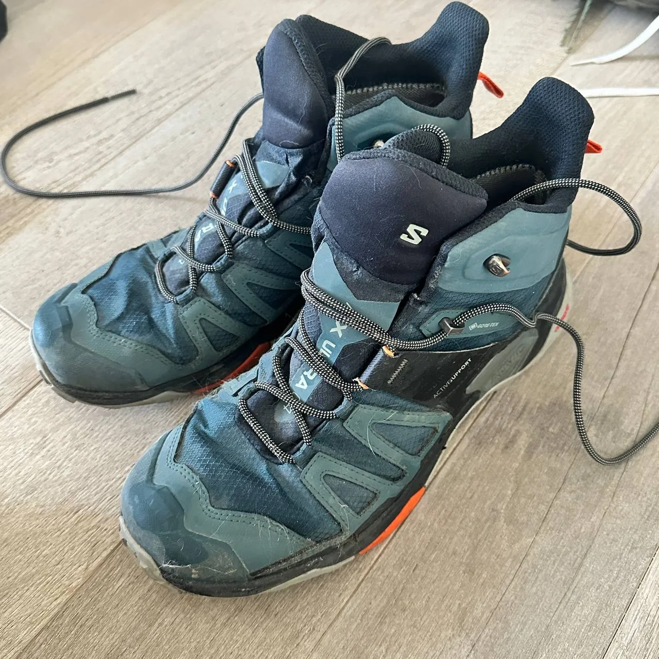 Мужская обувь Nike и горные ботинки 3