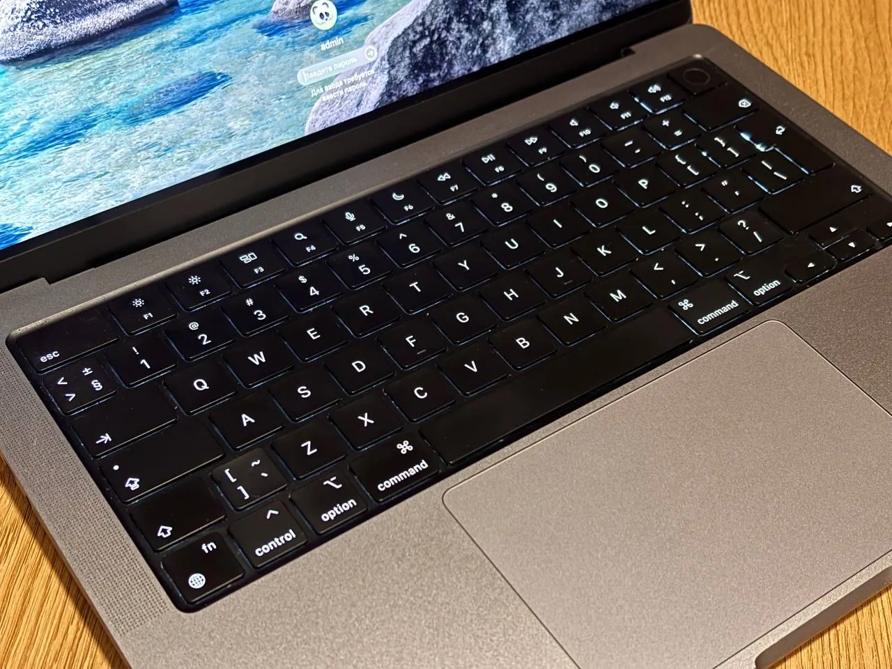 MacBook Pro 14 дюймов M2 Max 32/1ТБ в Нови-Саде 4