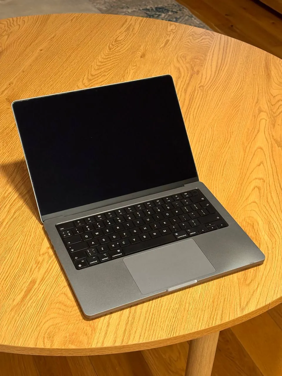MacBook Pro 14 дюймов M2 Max 32/1ТБ в Нови-Саде 5