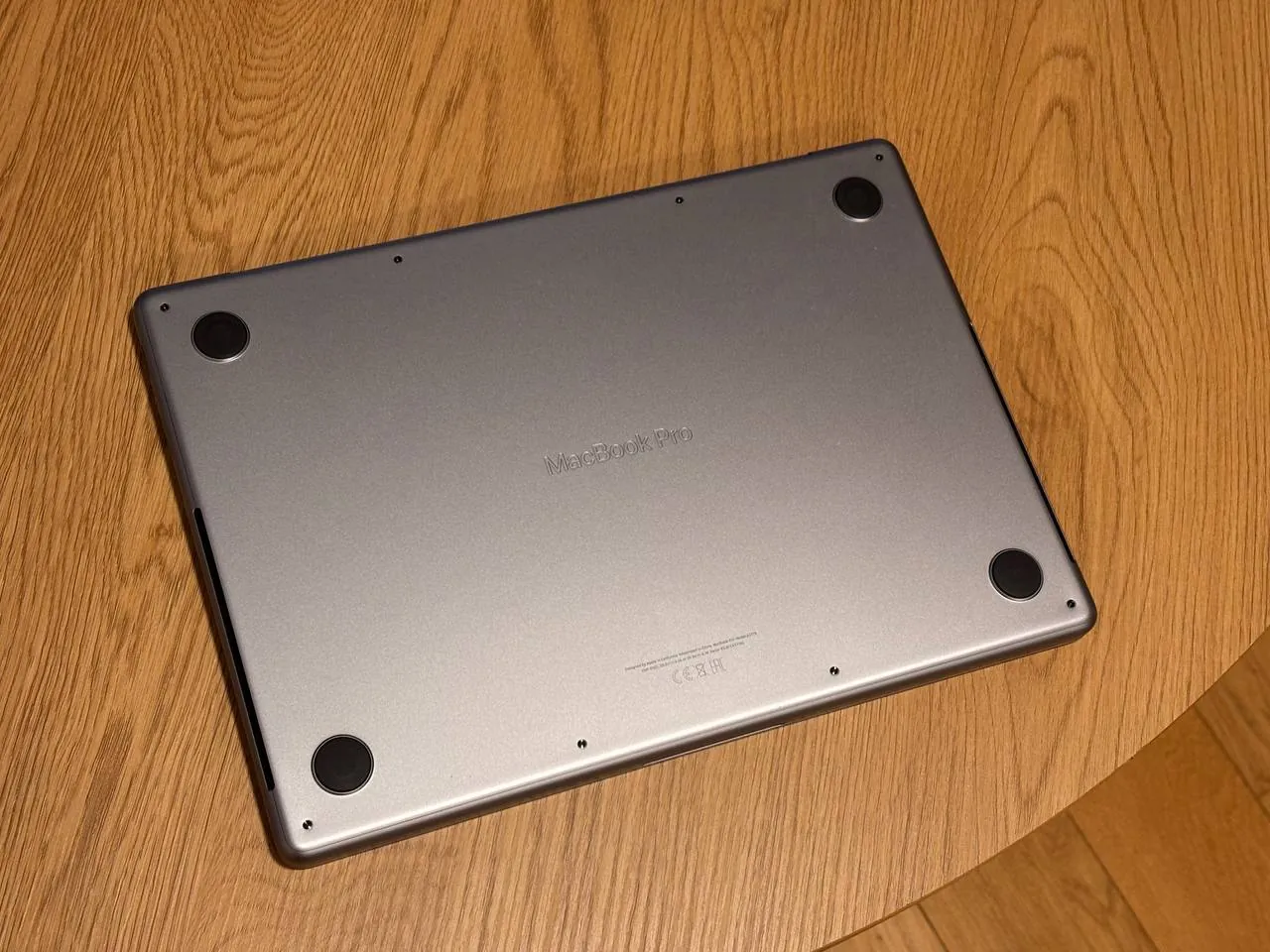 MacBook Pro 14 дюймов M2 Max 32/1ТБ в Нови-Саде 6