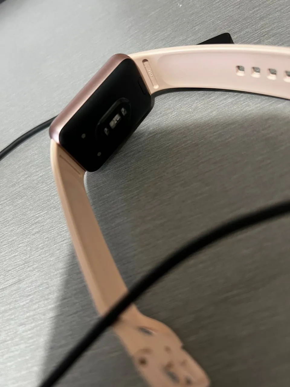 Смарт-часы Samsung Galaxy Fit3 в Белграде 2
