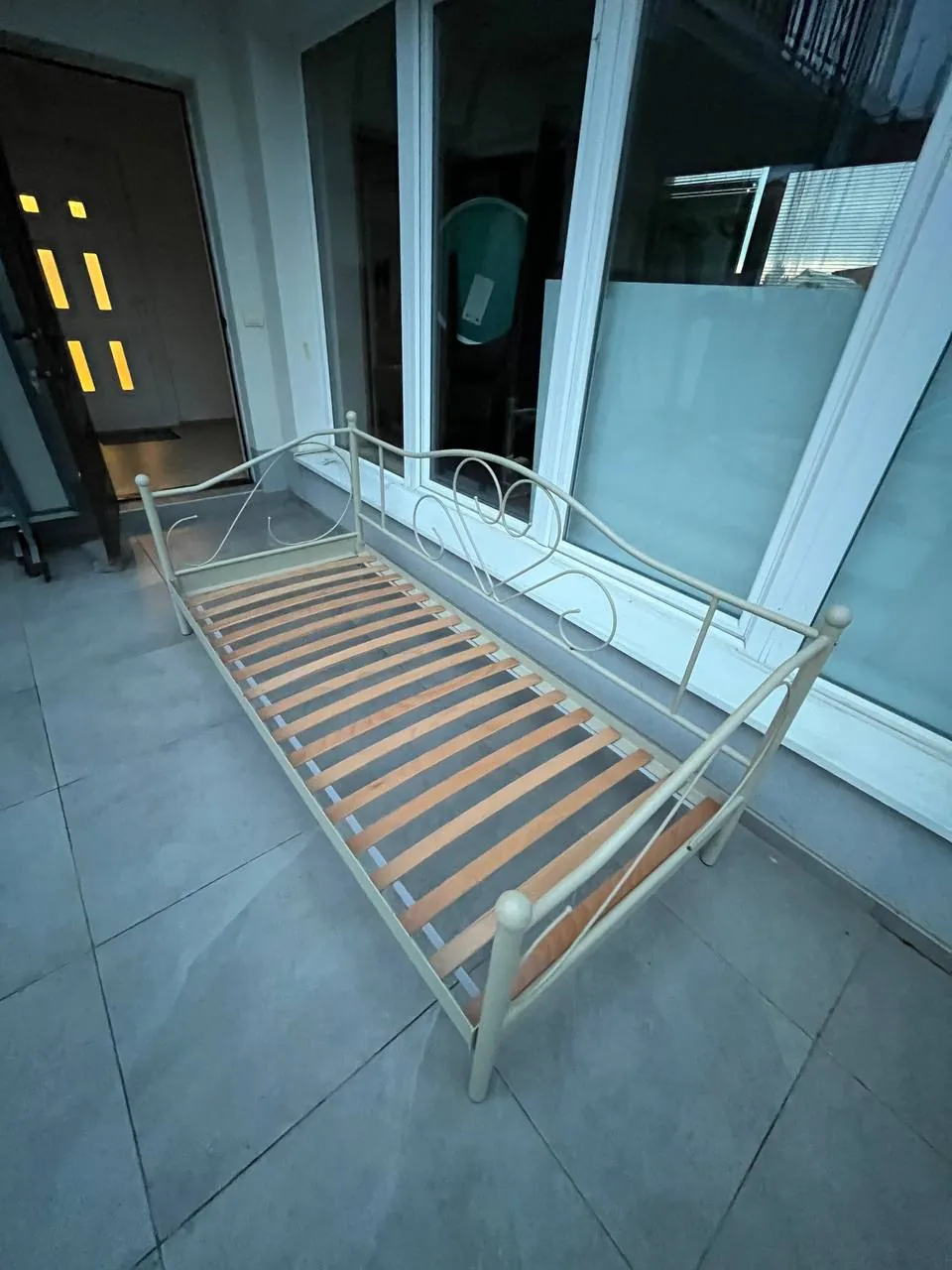 Односпальная кровать IKEA Jusk с матрасом Белград 5
