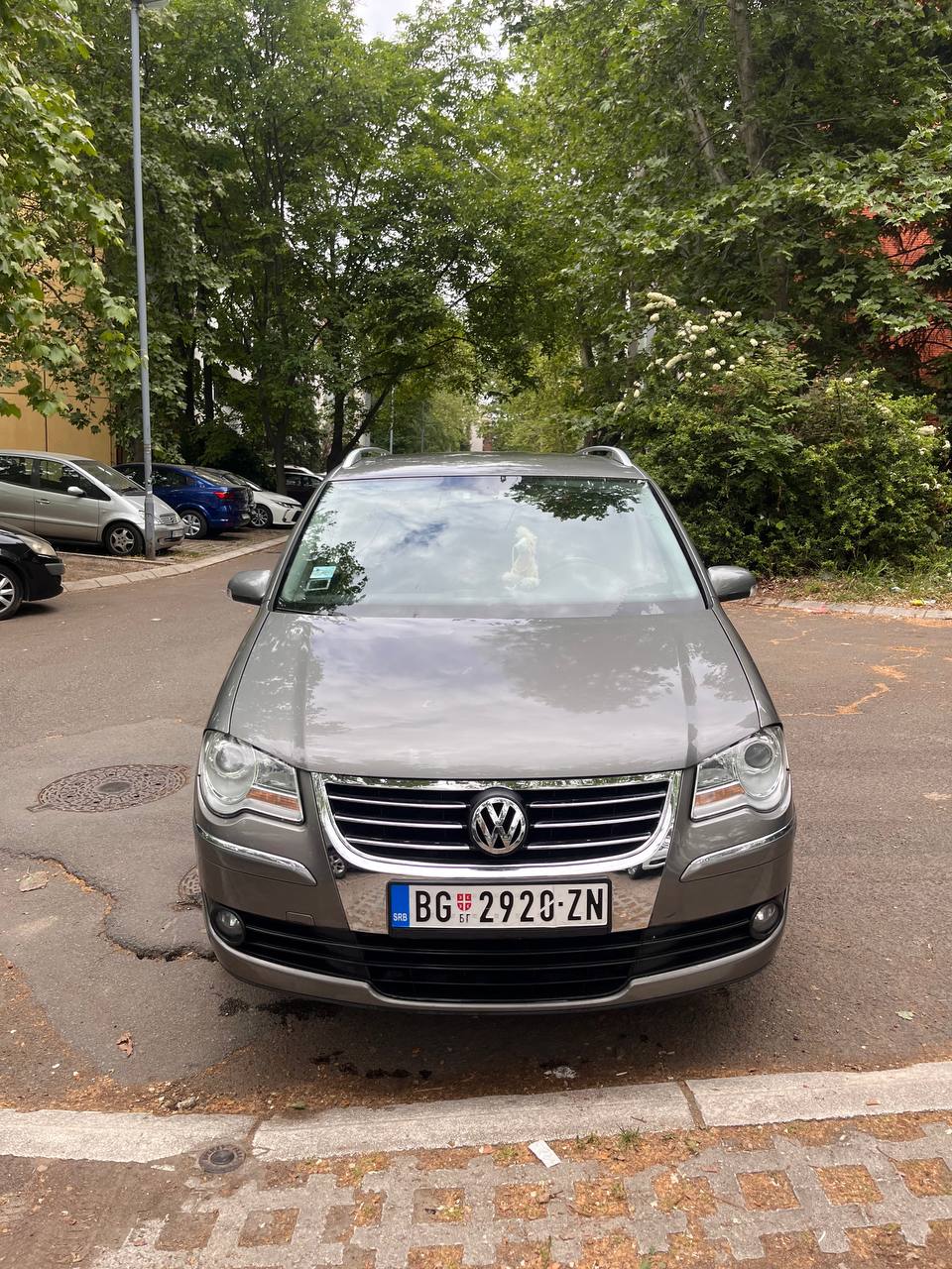 Volkswagen Touran 1.4 2009 1