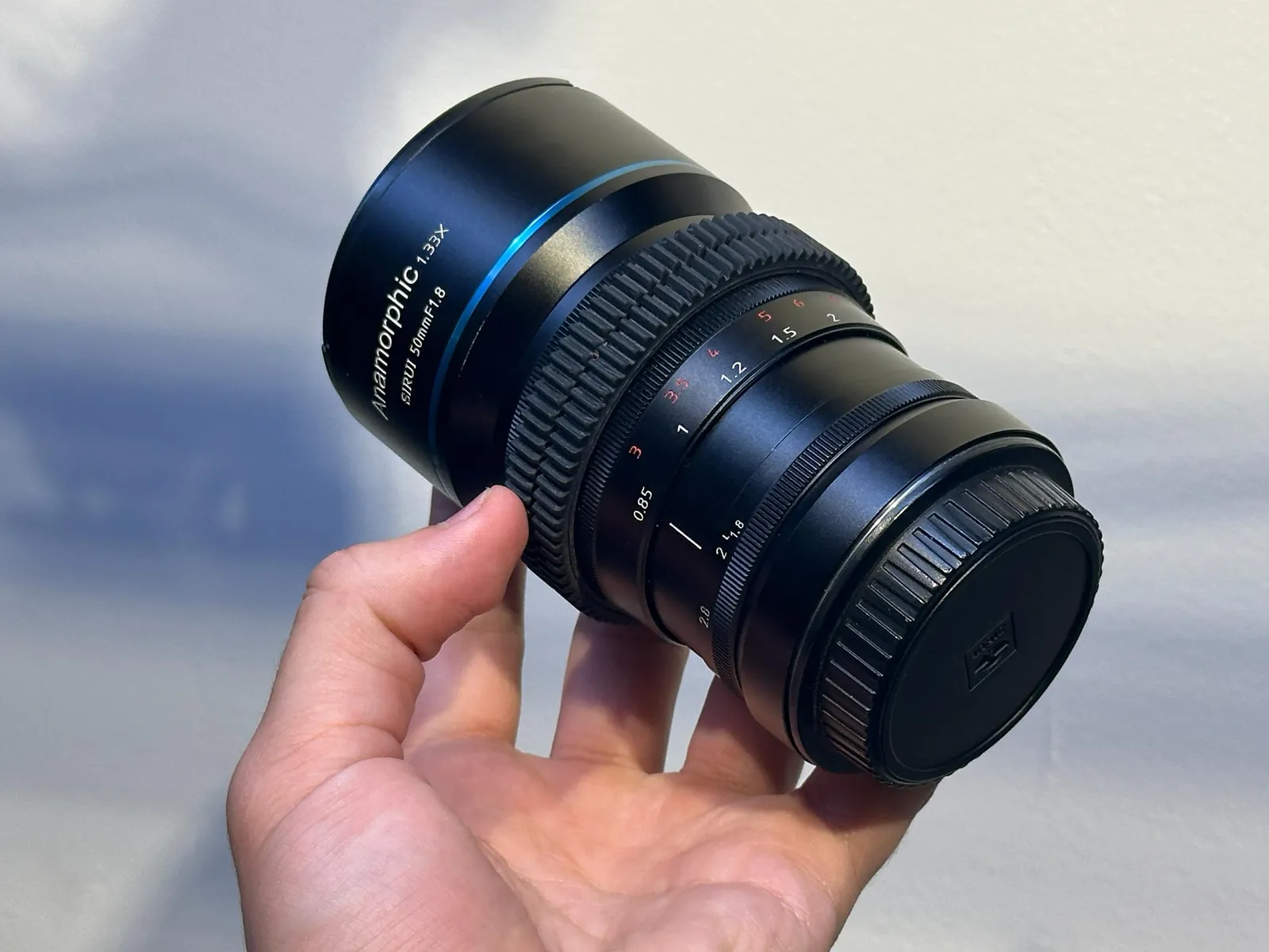 Анаморфотный объектив Sirui 50mm F1.8 Sony E 7