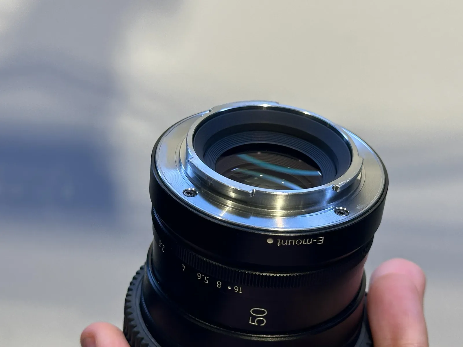 Анаморфотный объектив Sirui 50mm F1.8 Sony E 1