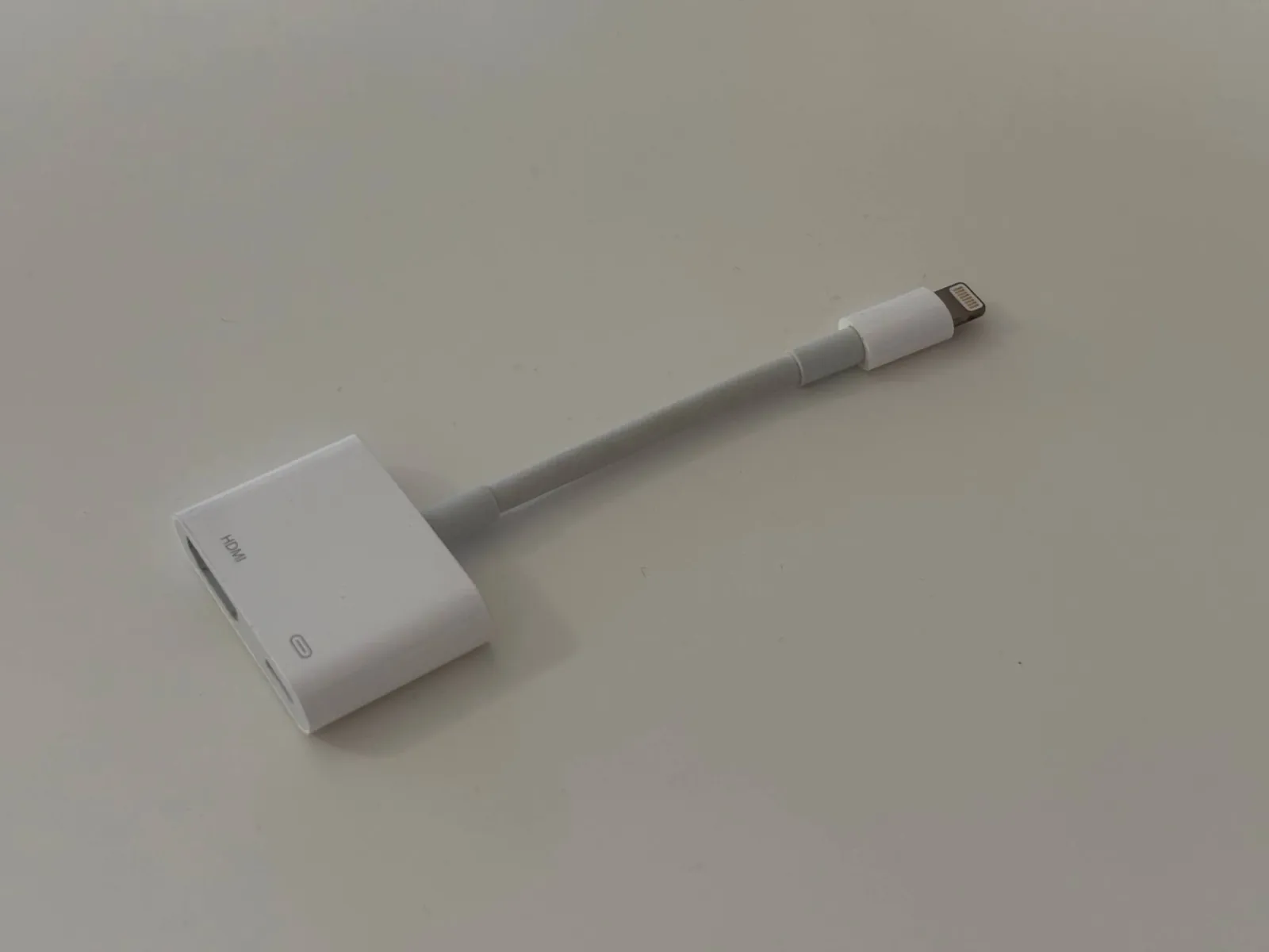 Адаптер Apple Lightning HDMI 1