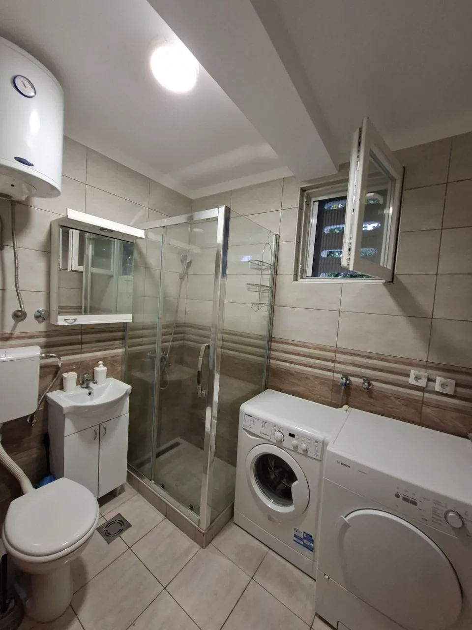 Двухкомнатная квартира 45 м² в Земуне 8