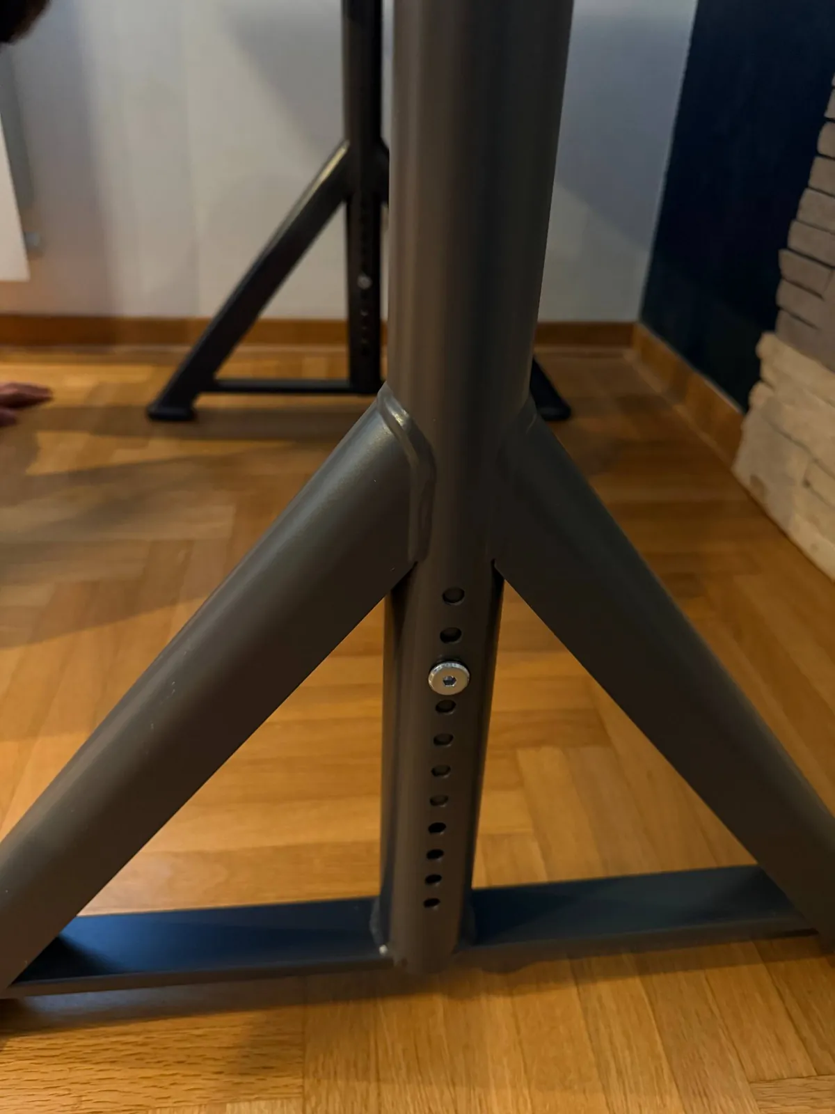 Рабочий стол IKEA IDÅSEN 4